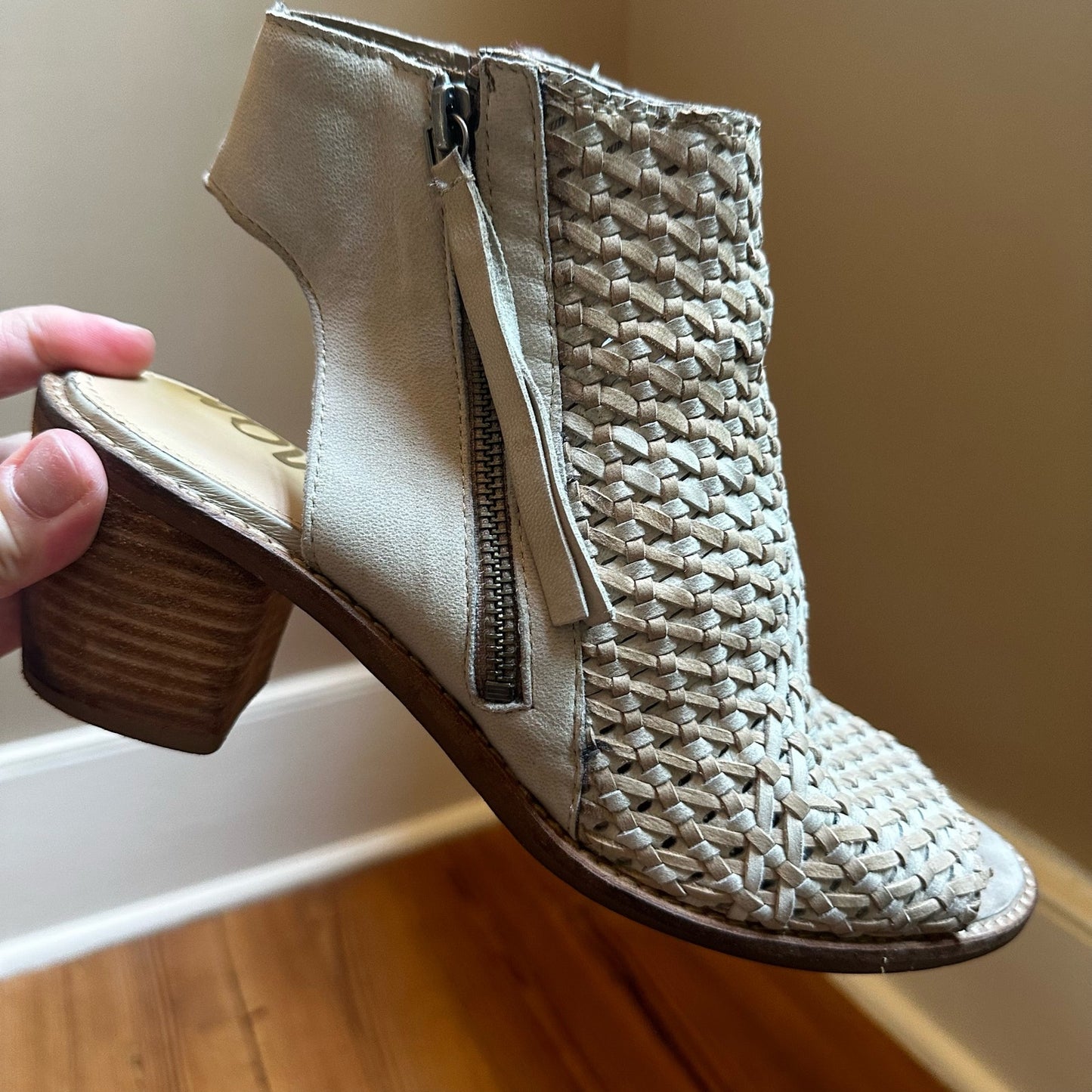 Sam Edelman Cooper woven open toe tan leather bootie SIZE 10