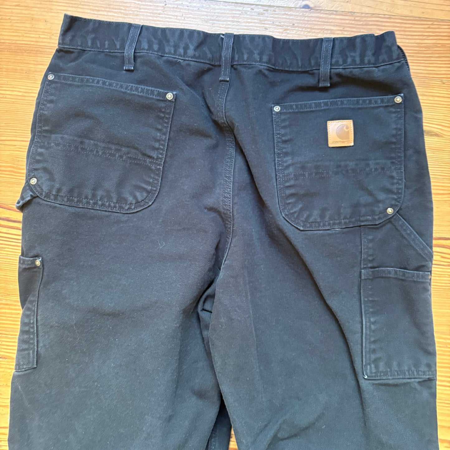 Carhartt black loose fit double knee canvas pants SIZE 38X32