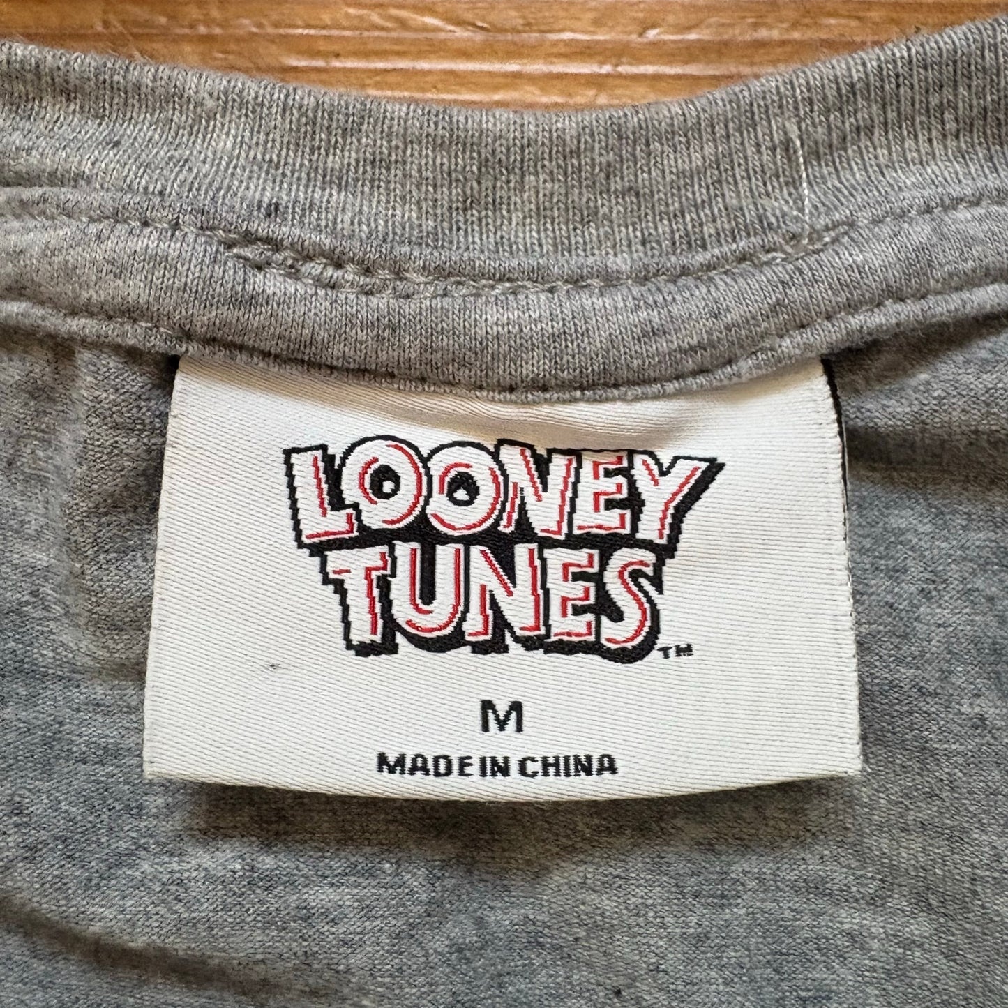 Looney Tunes Marvin Martian textured patch gray short sleeve shirt SIZE M