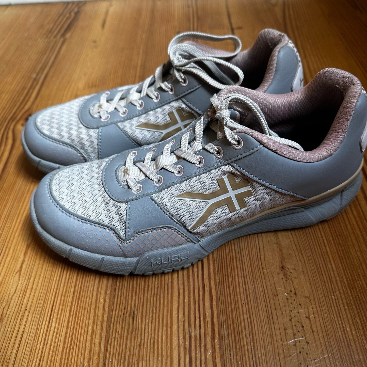 Kuru Quantum gray lace up trainer sneakers SIZE 8.5