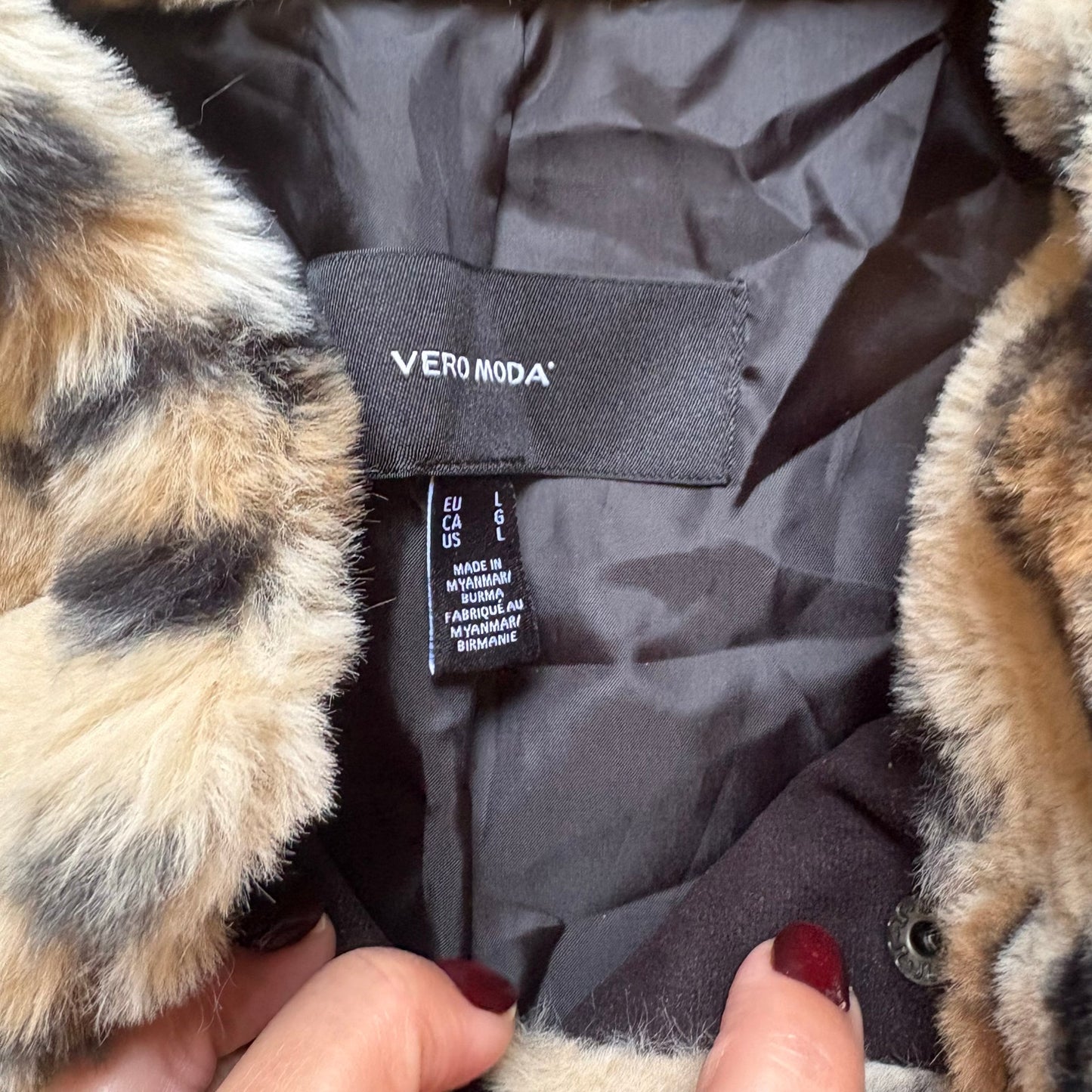 Vero Moda cheetah print faux fur snap winter coat SIZE L