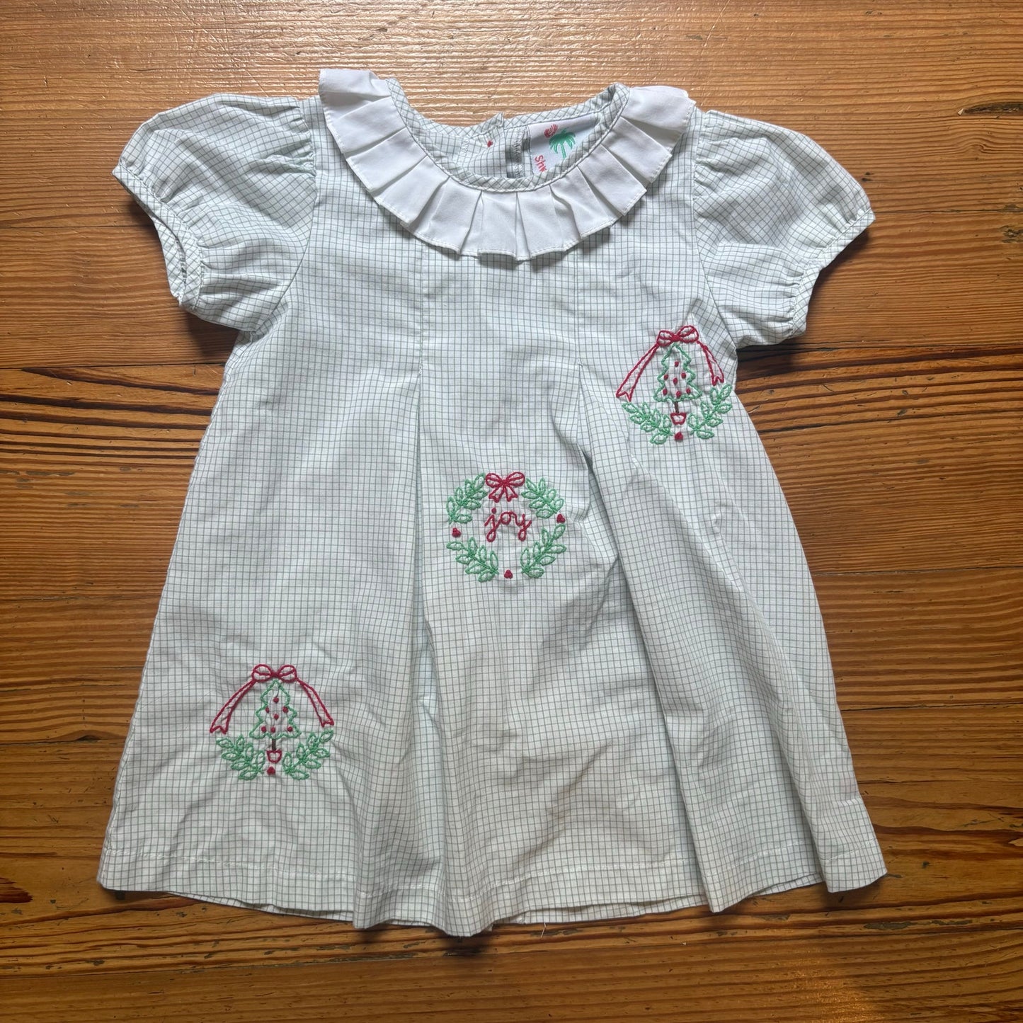 Shrimp & Grits Kids Christmas embroidered short sleeve button back dress SIZE 2T