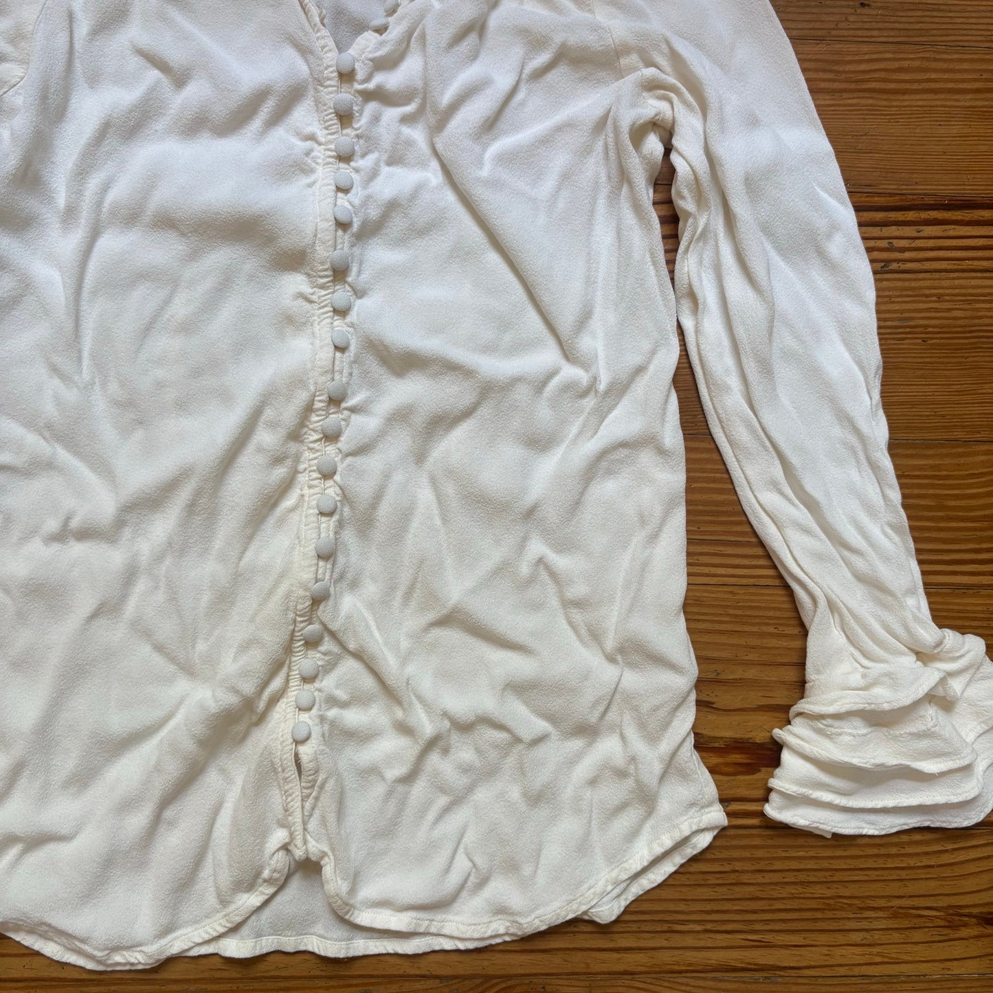 Soft Surroundings ivory button up bell ruffle long sleeve blouse SIZE XS
