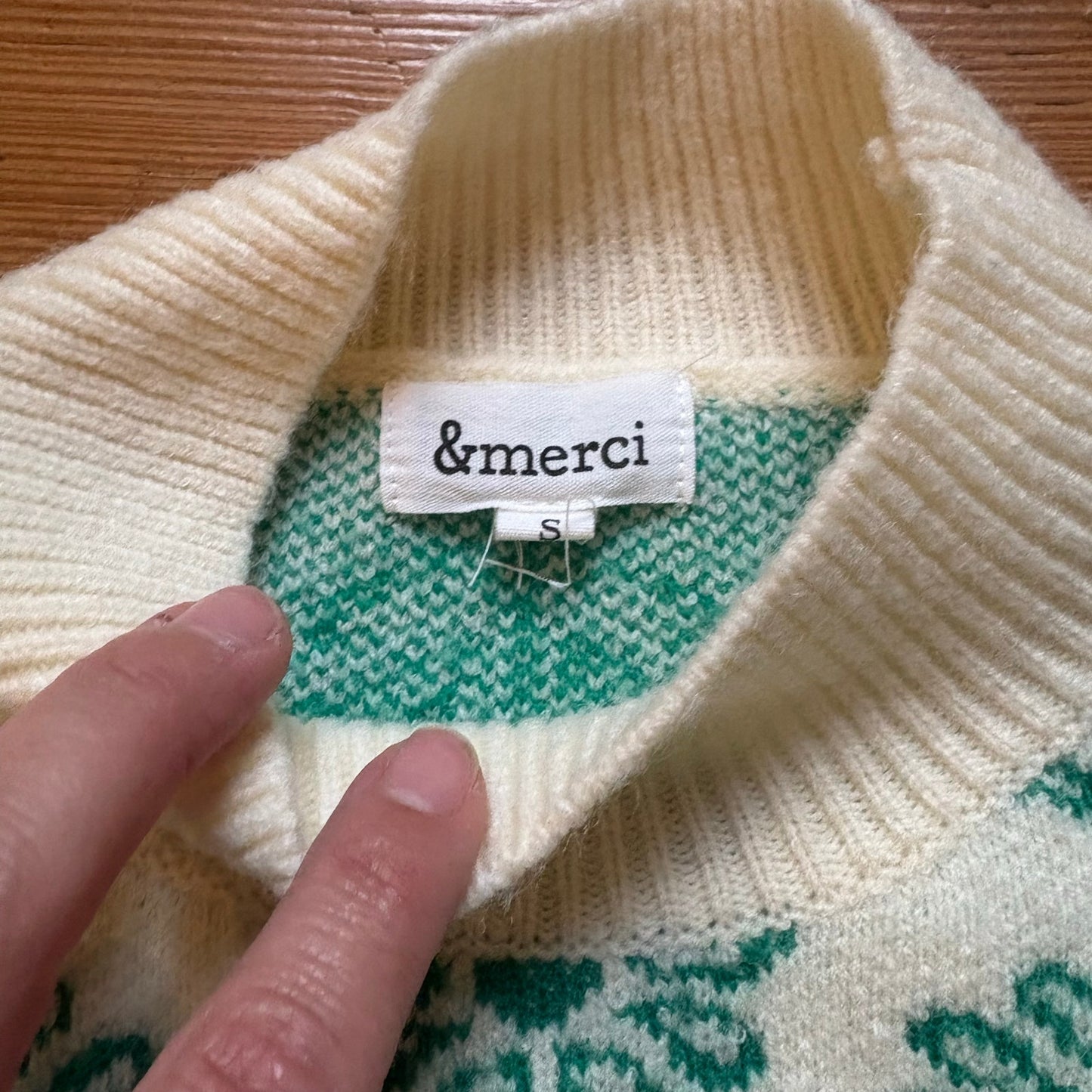 Merci green white floral mock neck cropped sweater SIZE S