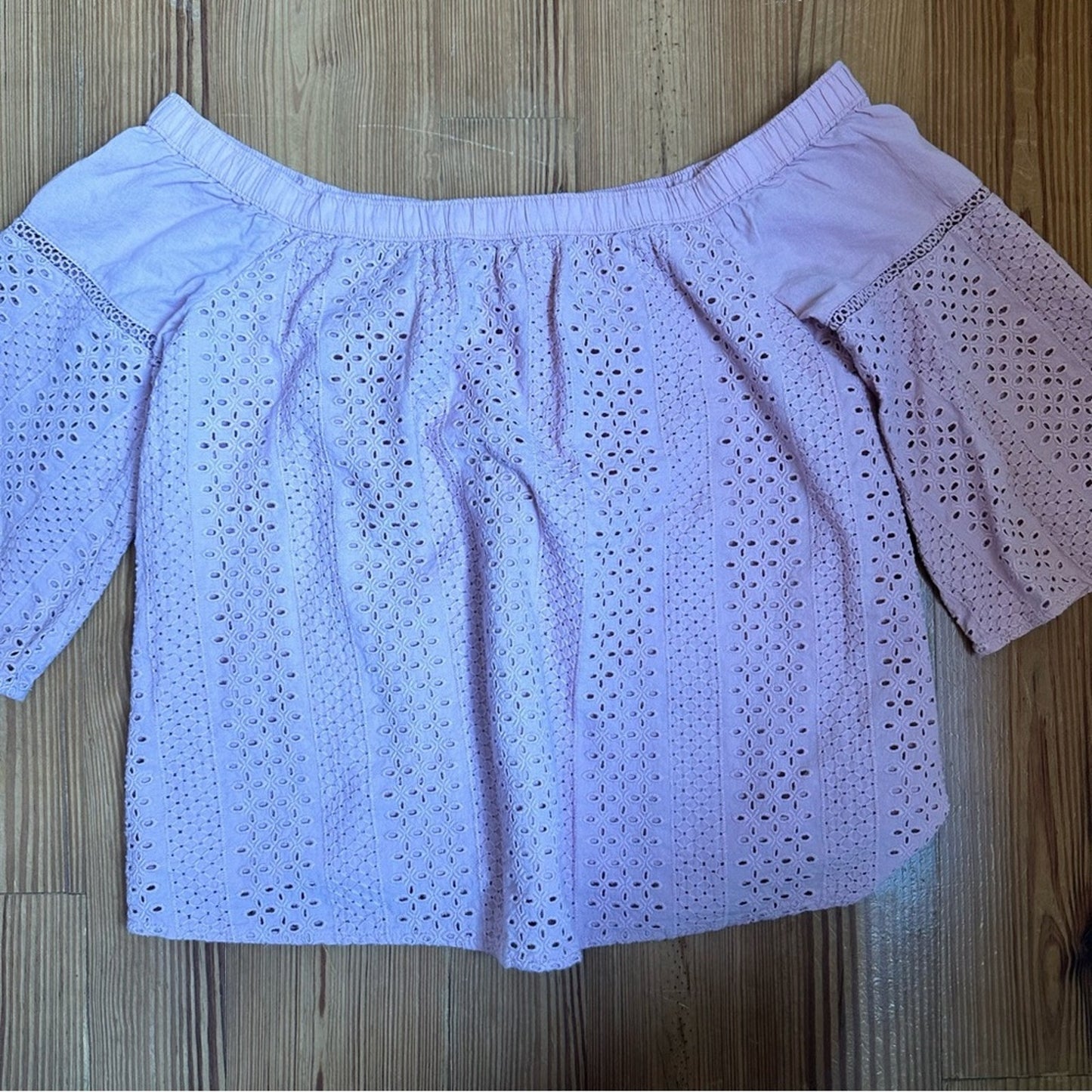 Abercrombie and Fitch pink off shoulder eyelet lace bell sleeve blouse SIZE S
