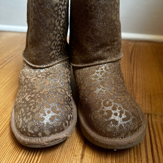 Ugg brown suede cheetah metallic calf boots SIZE 6