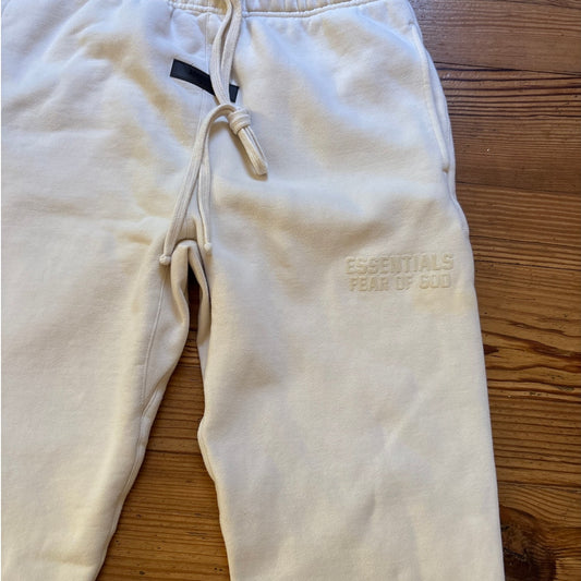 Fear of God Essentials cream fleece lined drawstring mens sweatpants SIZE M