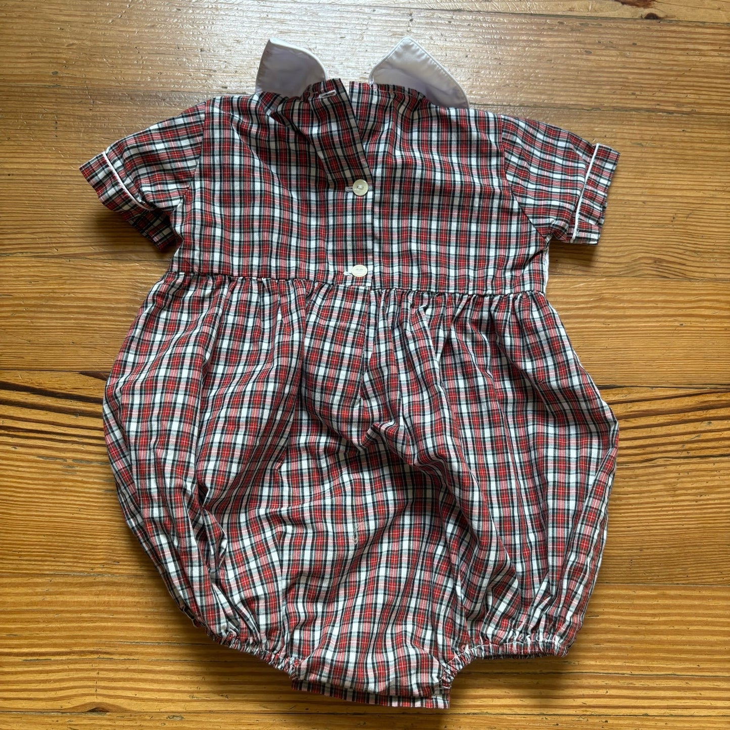 Anavini red Christmas tree checkered holiday smocked bubble SIZE 18M