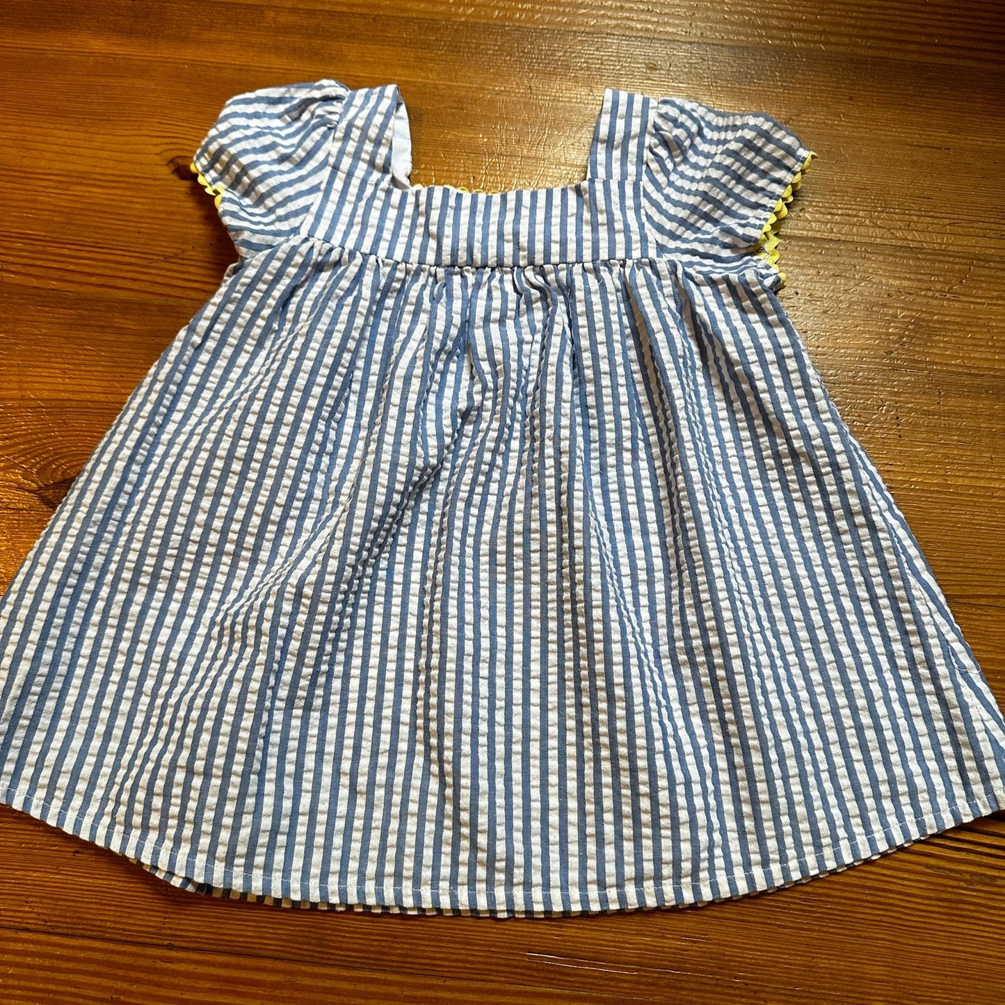 Good Lad blue white striped daisy floral applique short sleeve shirt SIZE 4