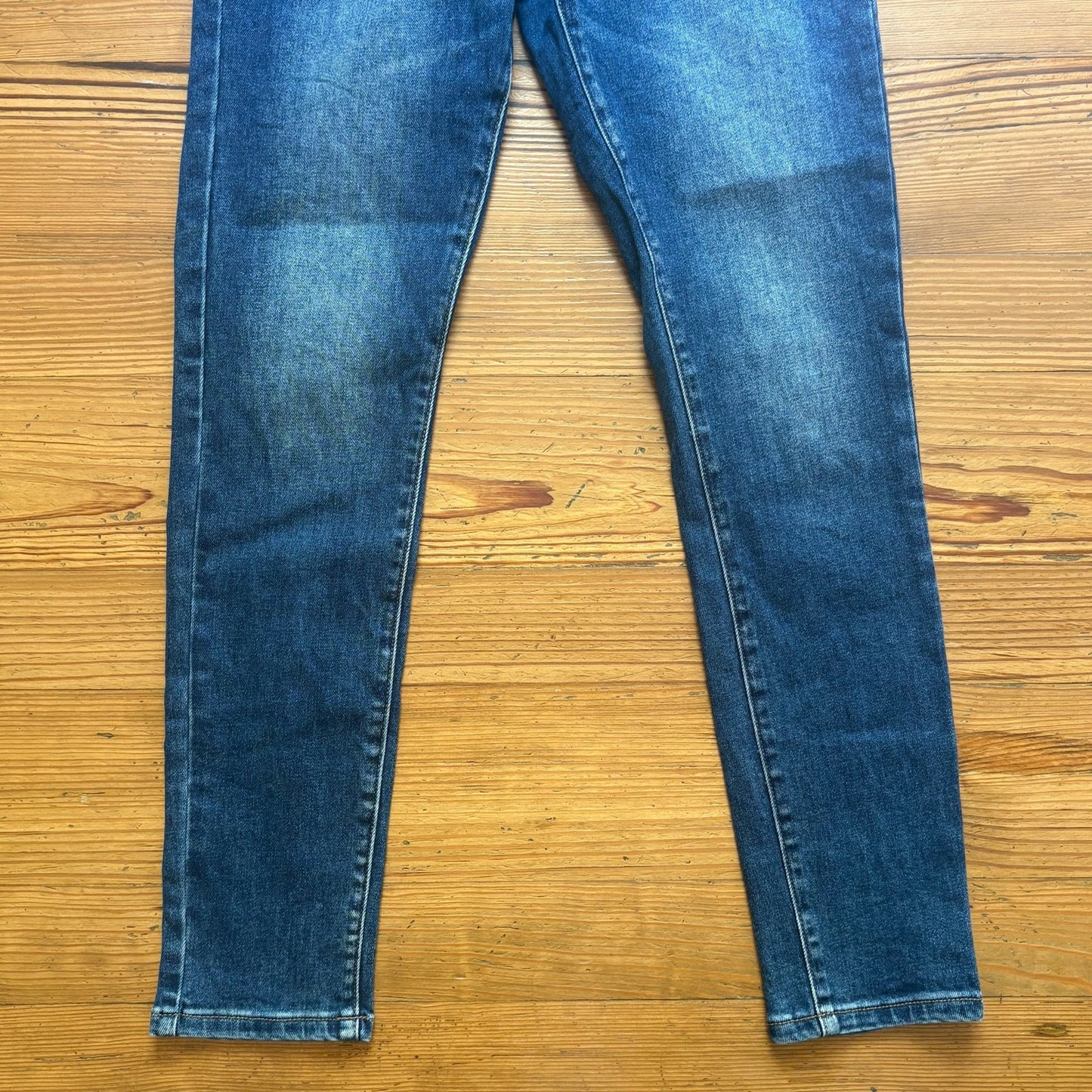 Risen dark wash high rise ankle slim womens jeans SIZE 28