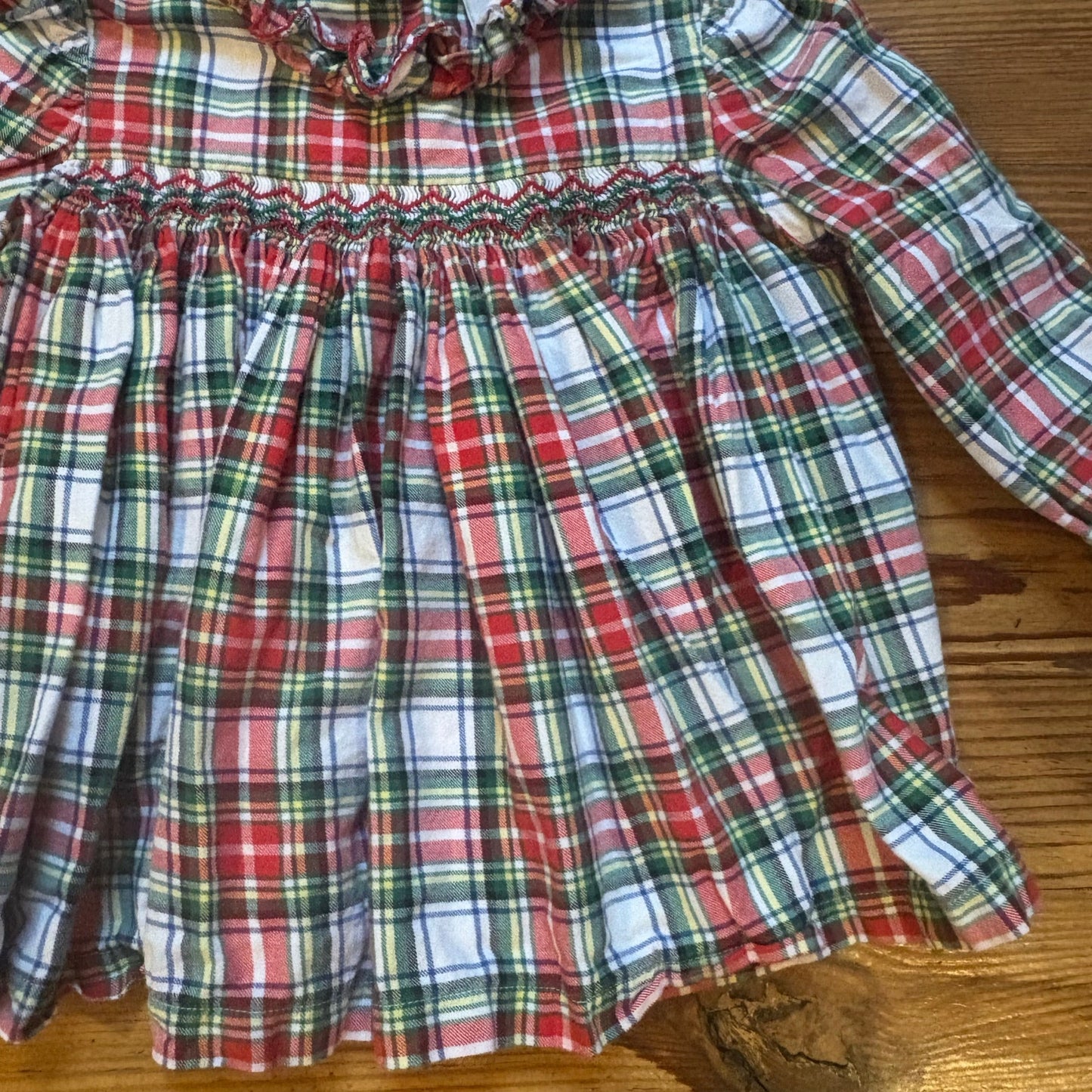 Shrimp & Grits red white checkered holiday long sleeve smocked girls top SIZE 5
