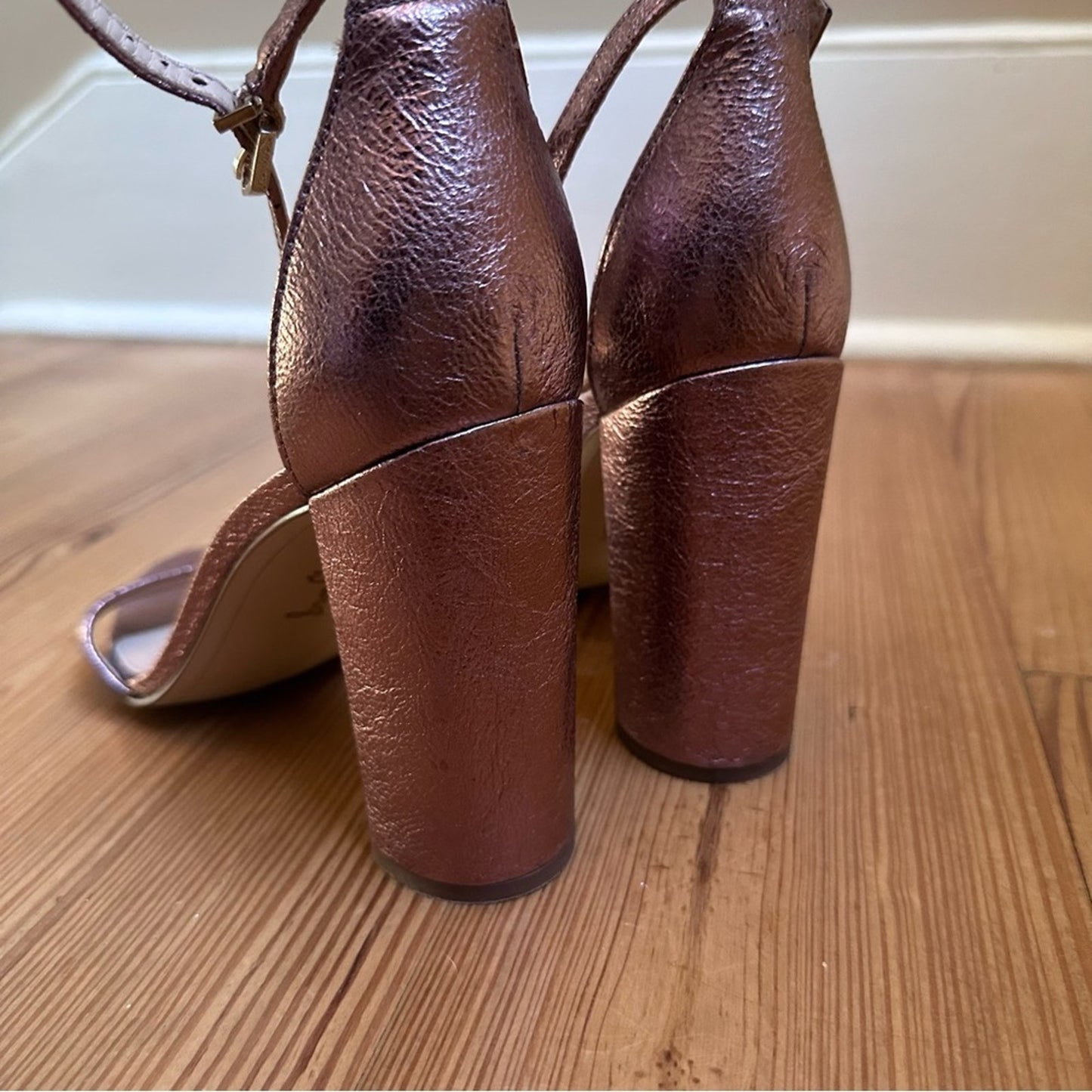 Sam Edelman Yaro soft pink holographic heel SIZE 8.5