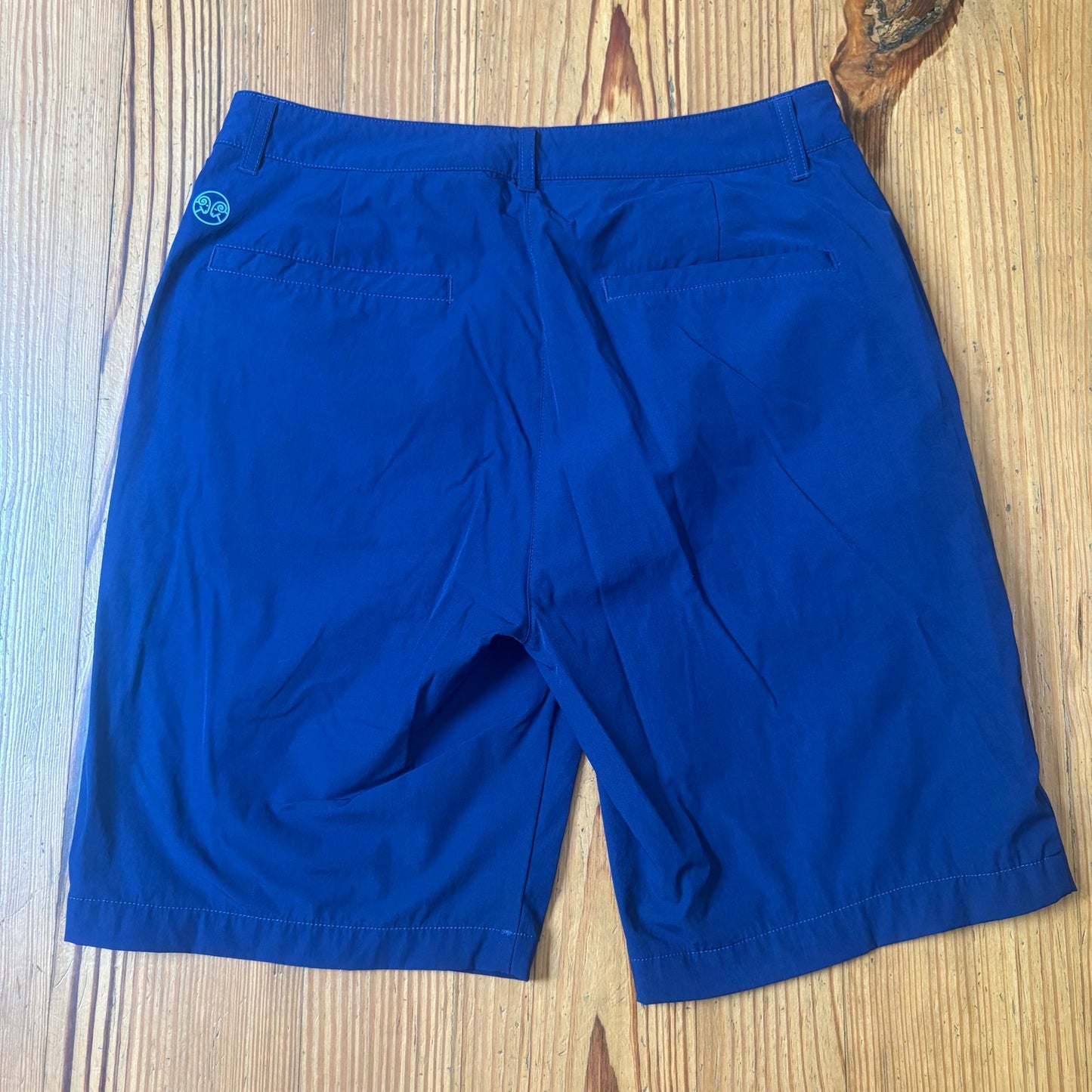 RNWK dark blue athletic golf chino womens shorts SIZE 8