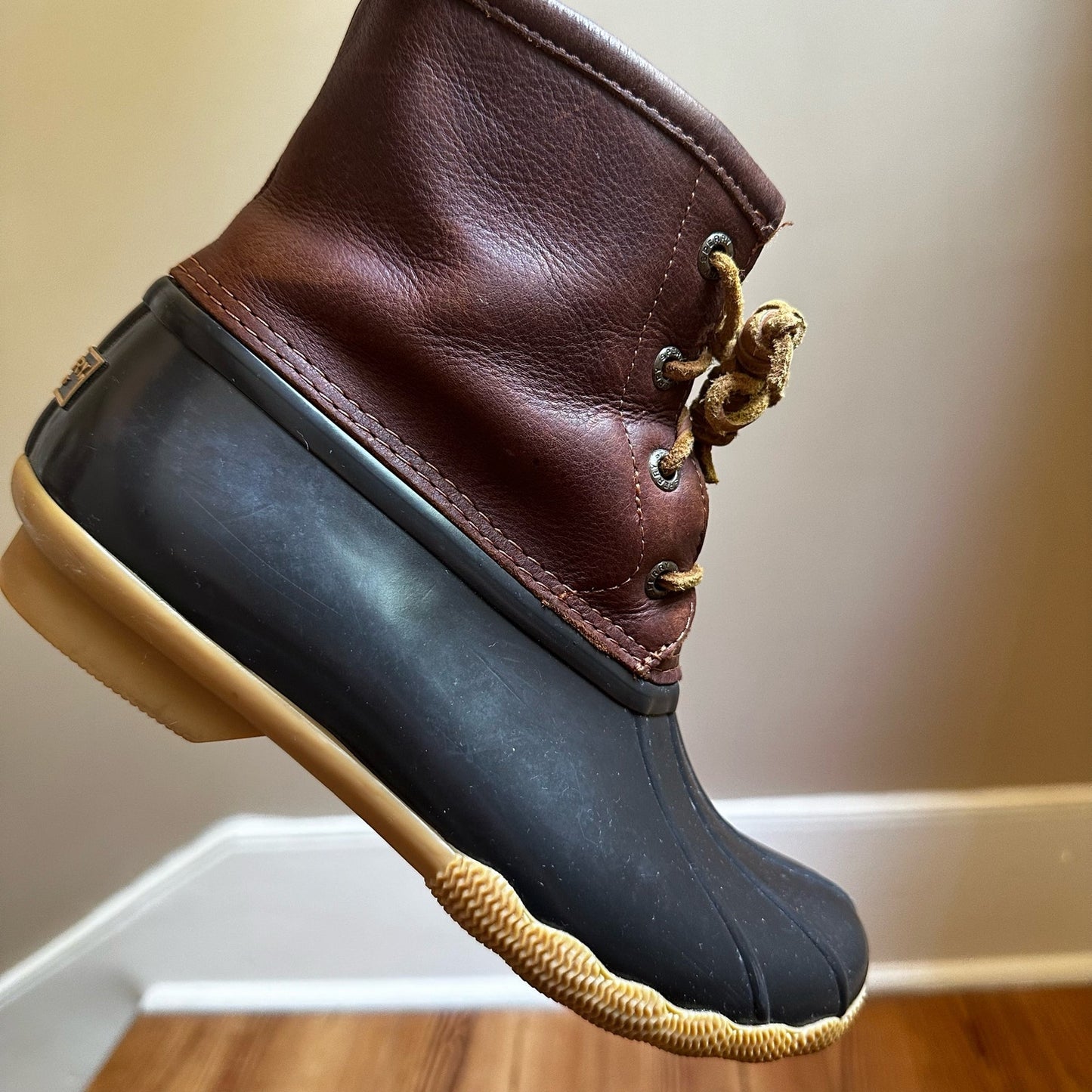 Sperry Saltwater brown leather rubber sole duck boot SIZE 7