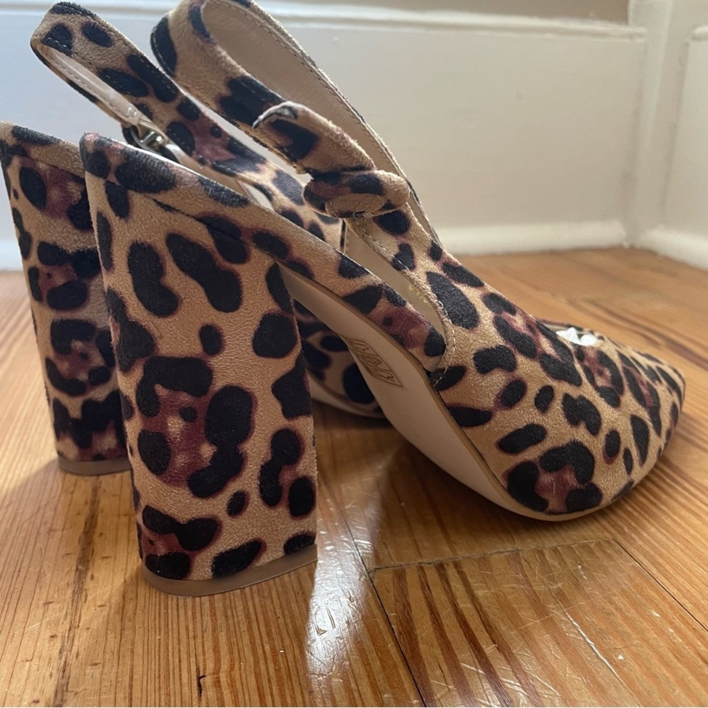 NWT RAID Brook cheetah sling back block heeled shoes SIZE 8