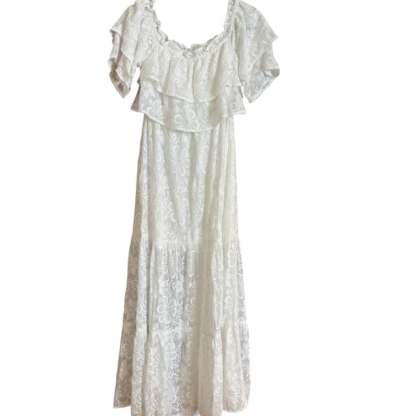 BB Dakota white lace off shoulder ruffle maxi dress SIZE M