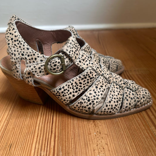 Jeffrey Campbell angora brown jaguar leather heeled sandal SIZE 7