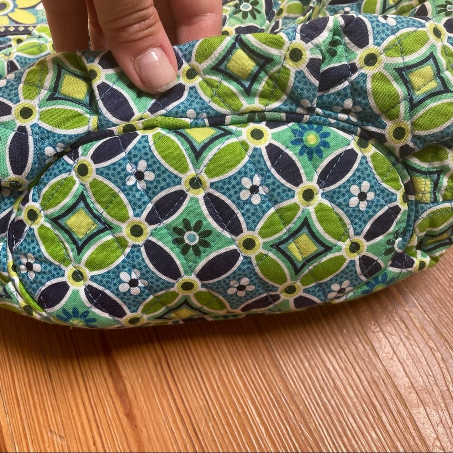 Vera Bradley Daisy Daisy medium bucket handbag