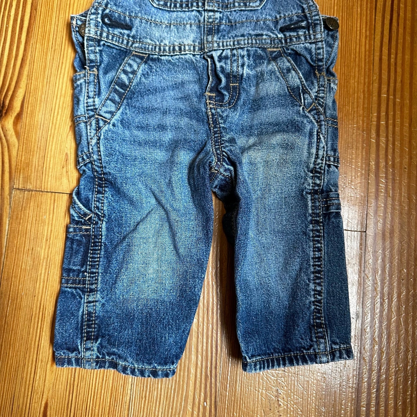 OshKosh B'gosh dark wash striped strap jean overalls SIZE 6M