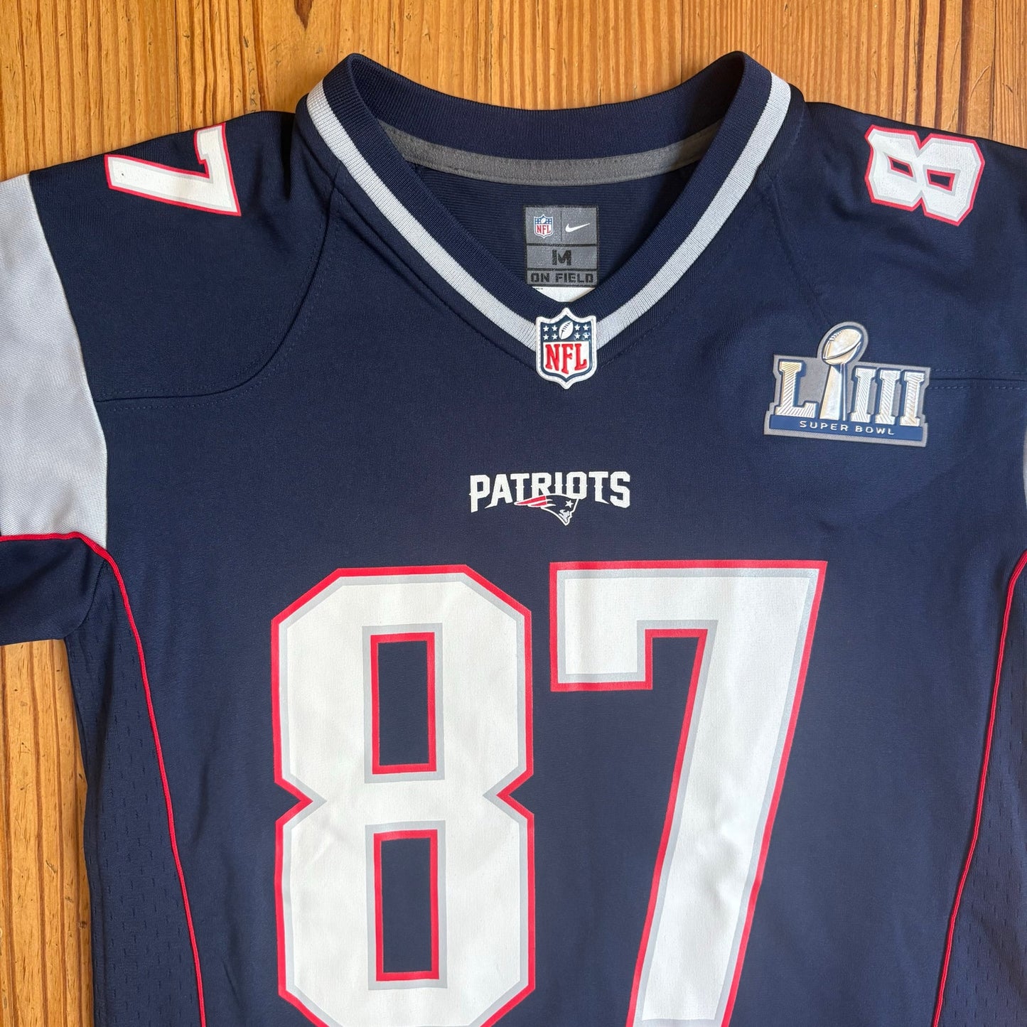 Nike NFL New England Patriots Gronkowski 87 youth jersey SIZE M