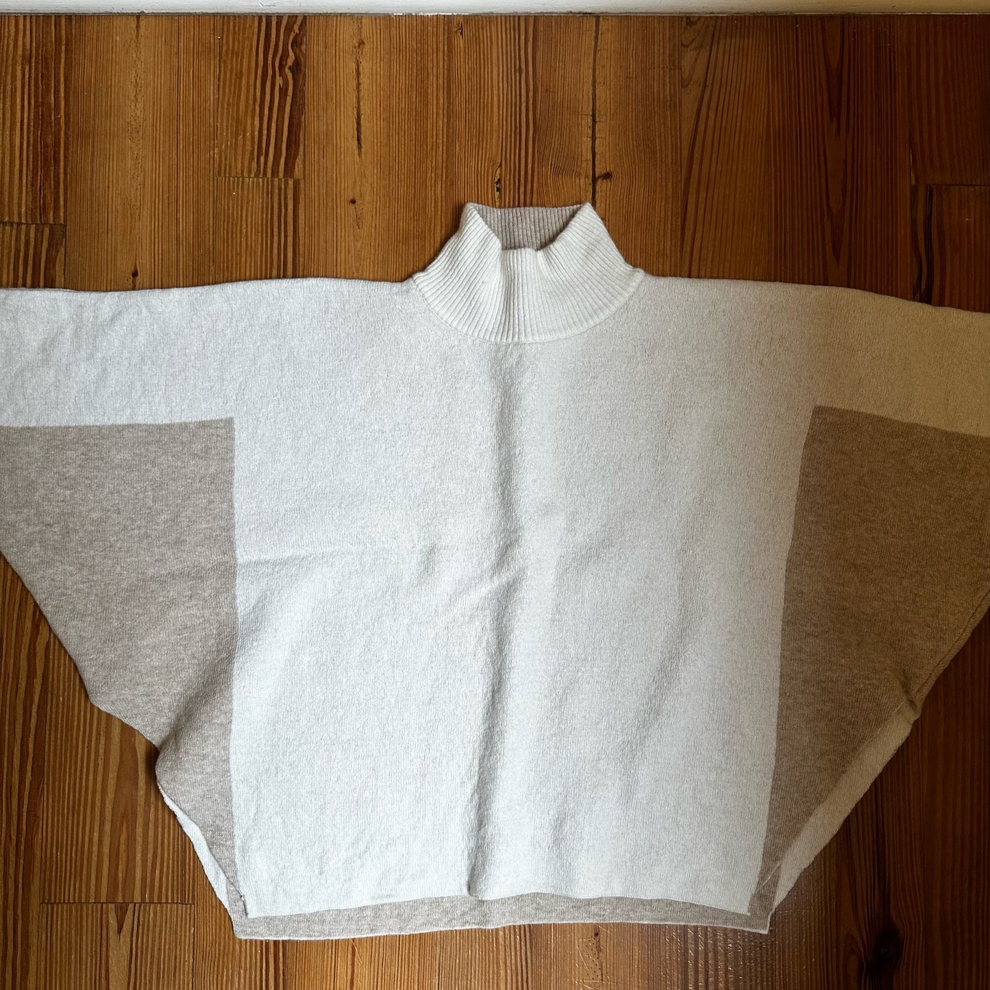 Note di Anita made in Italy neutral mock neck poncho SIZE OS