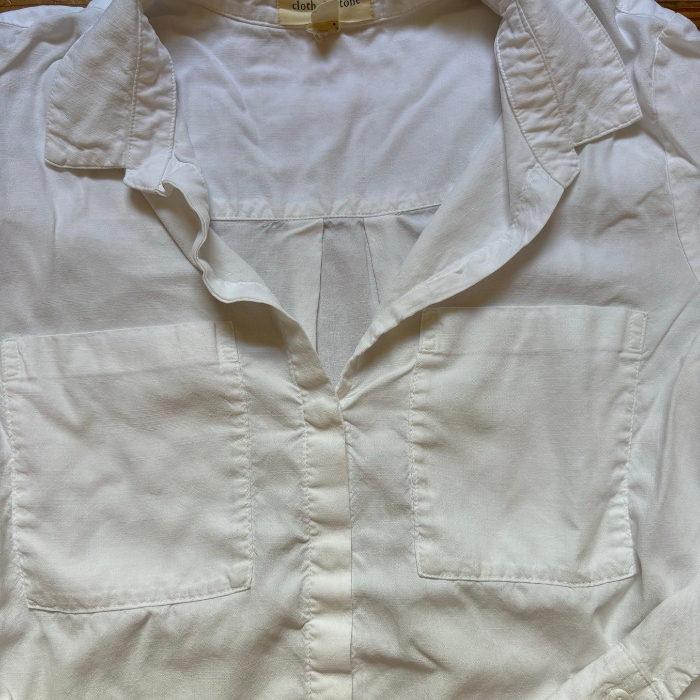 Cloth & Stone white long sleeve double breast pocket button up shirt SIZE S