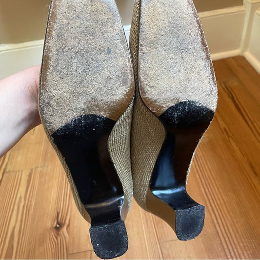 Stuart Weitzman vintage gold woven heel pump SIZE 10M