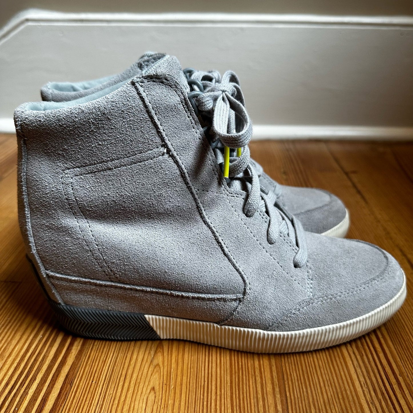 Sorel Out N About gray wedge high top sneaker SIZE 9.5