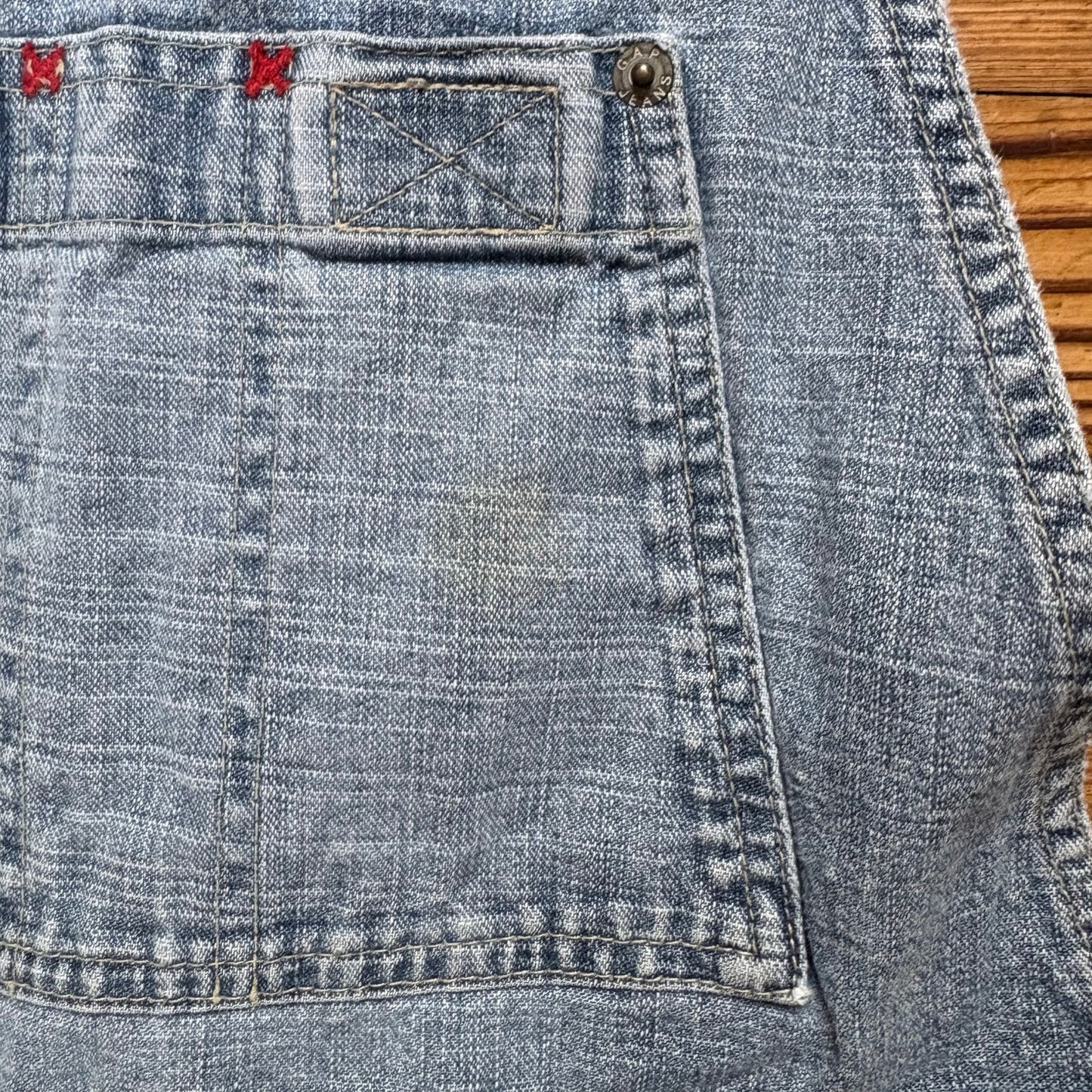 Gap vintage 90s light wash cropped cargo overall jeans SIZE S