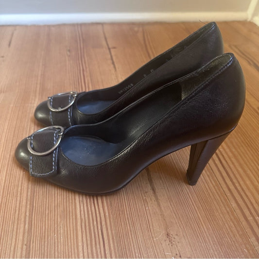 Stuart Weitzman black leather silver buckle accent heels SIZE 8