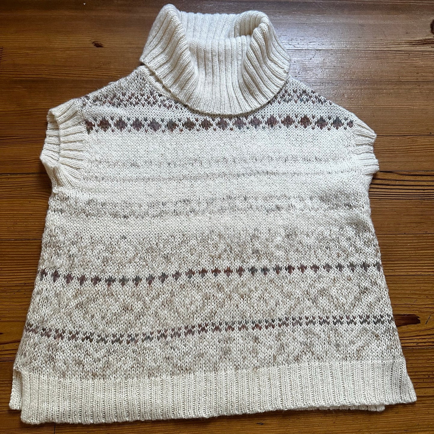 Free People cream neutral oversized short sleeve tunic turtleneck sweater SIZE M