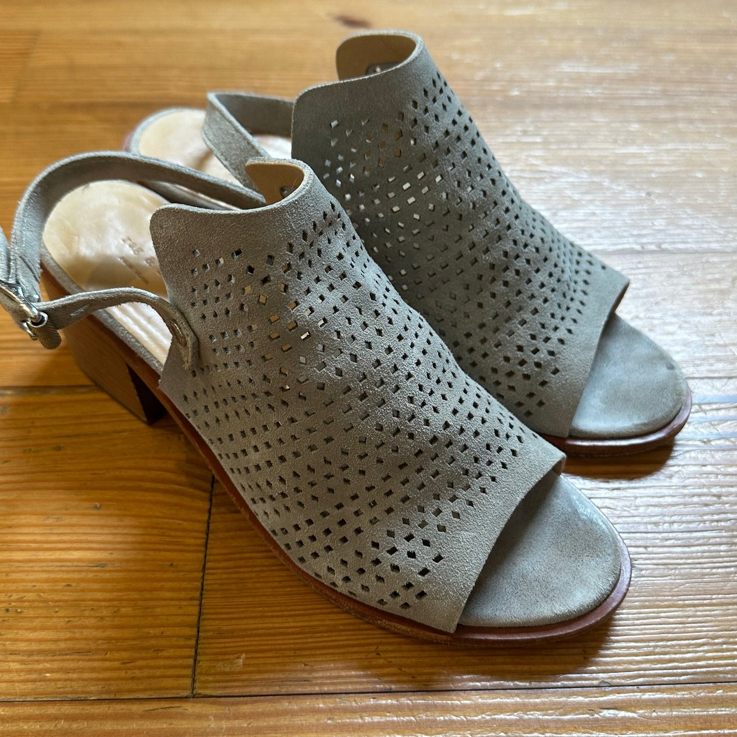 Rag & Bone taupe suede eyelet leather sling back heeled sandal SIZE 39/9