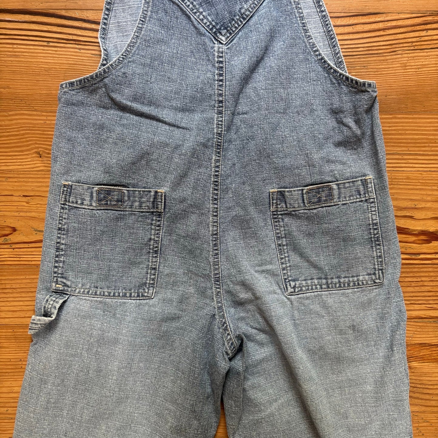 Gap vintage 90s light wash cropped cargo overall jeans SIZE S
