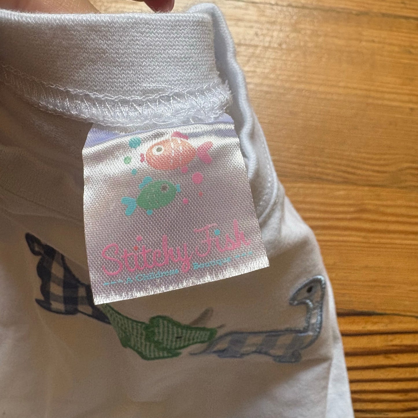 Stitchy Fish white checkered embroidered cotton short sleeve shirt SIZE 12M