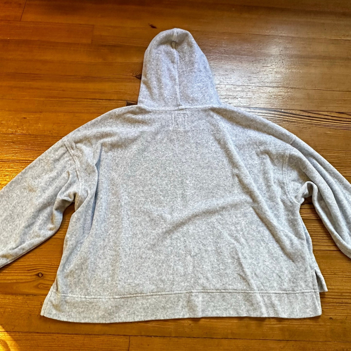 Aerie light gray oversized hooded cropped sweater SIZE L