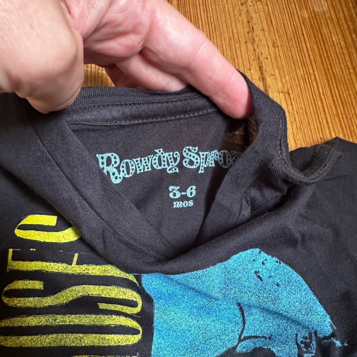 Rowdy Sprout Guns and Roses skull graphic band tee SIZE 3-6M