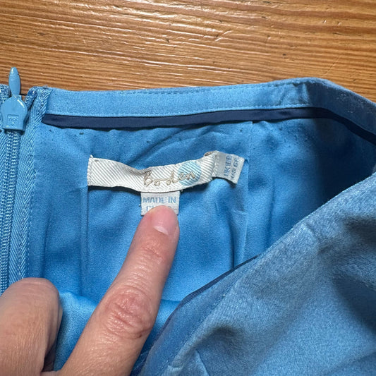 Boden light blue double pocket front mini skirt SIZE 6