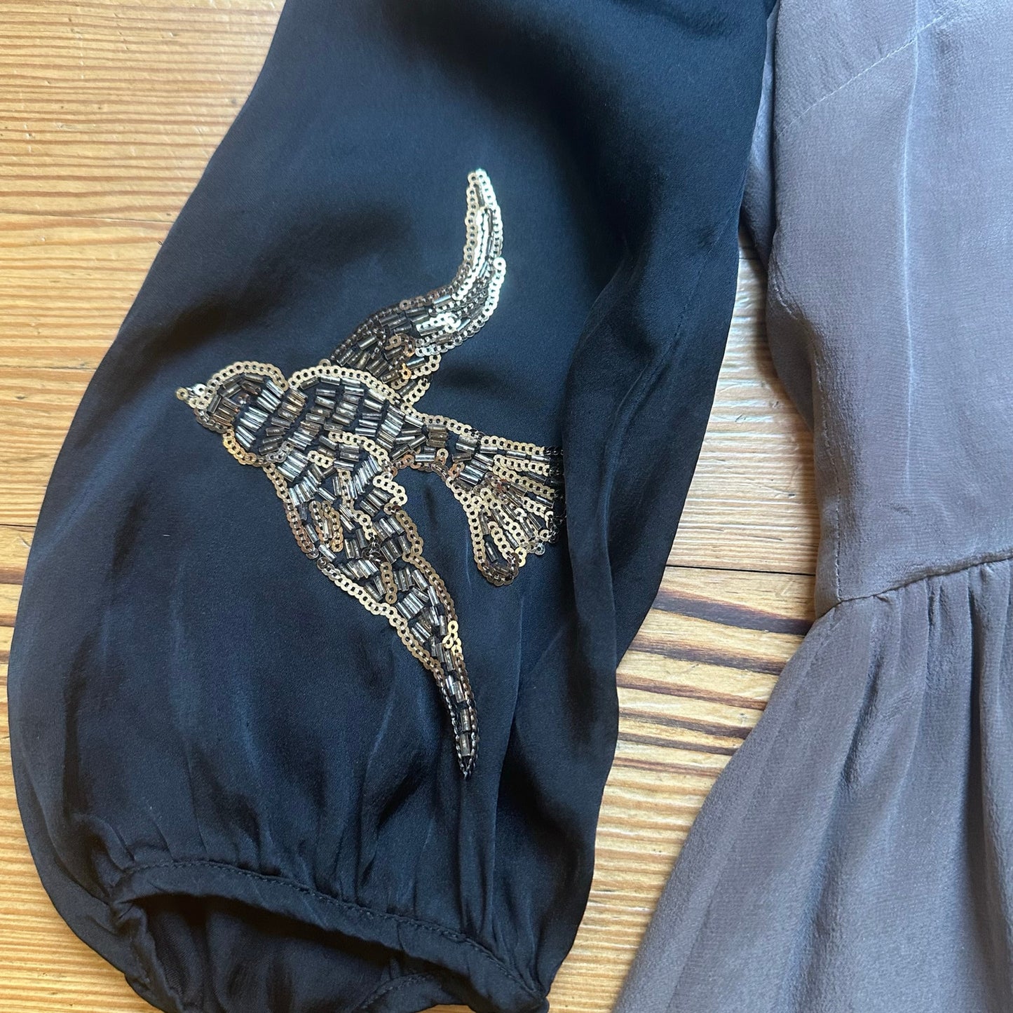 Line & Dot brown black sequin bird applique sheer sleeve silk dress SIZE S