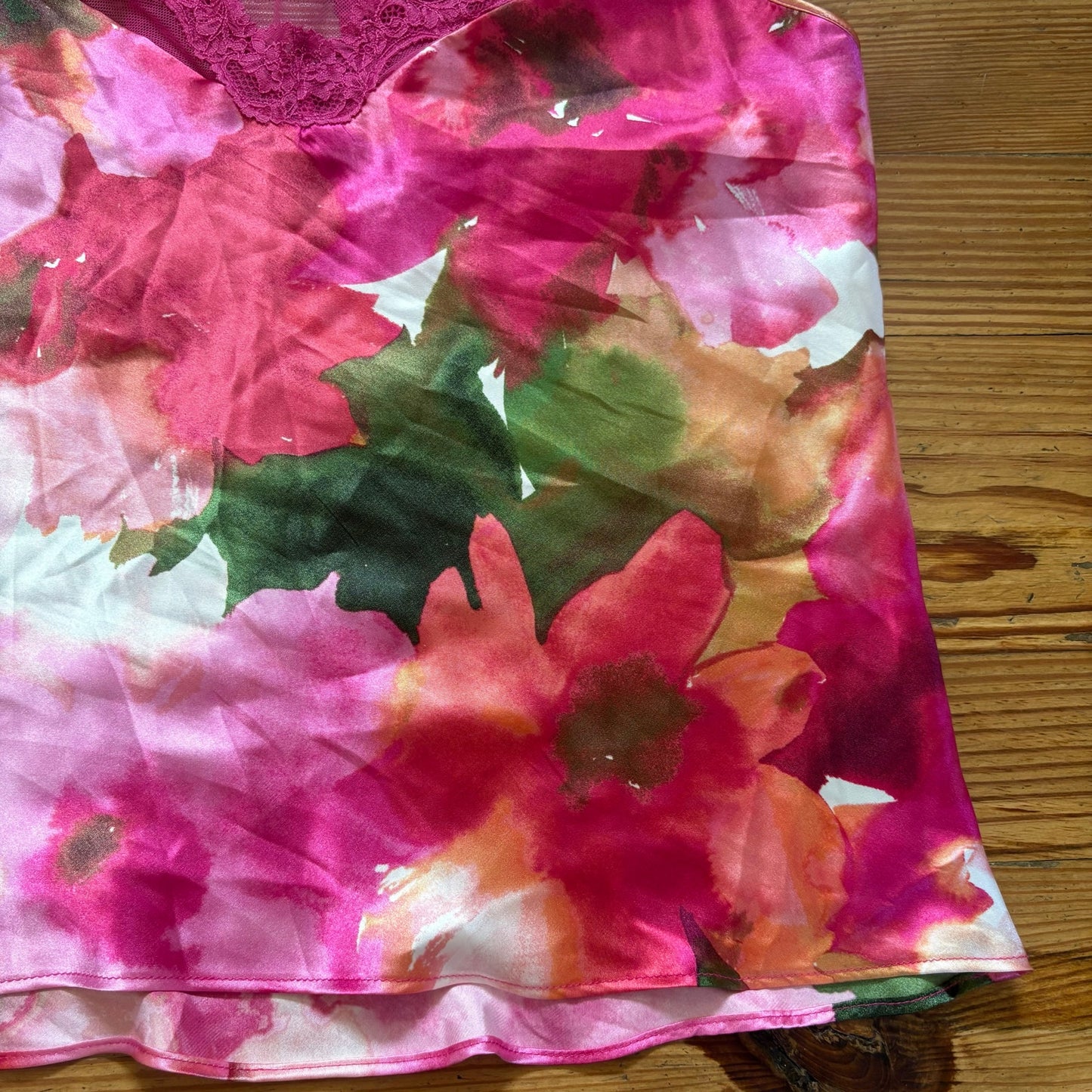 NWT Lilac + London pink floral lace trim womens camisole sleep shirt SIZE L