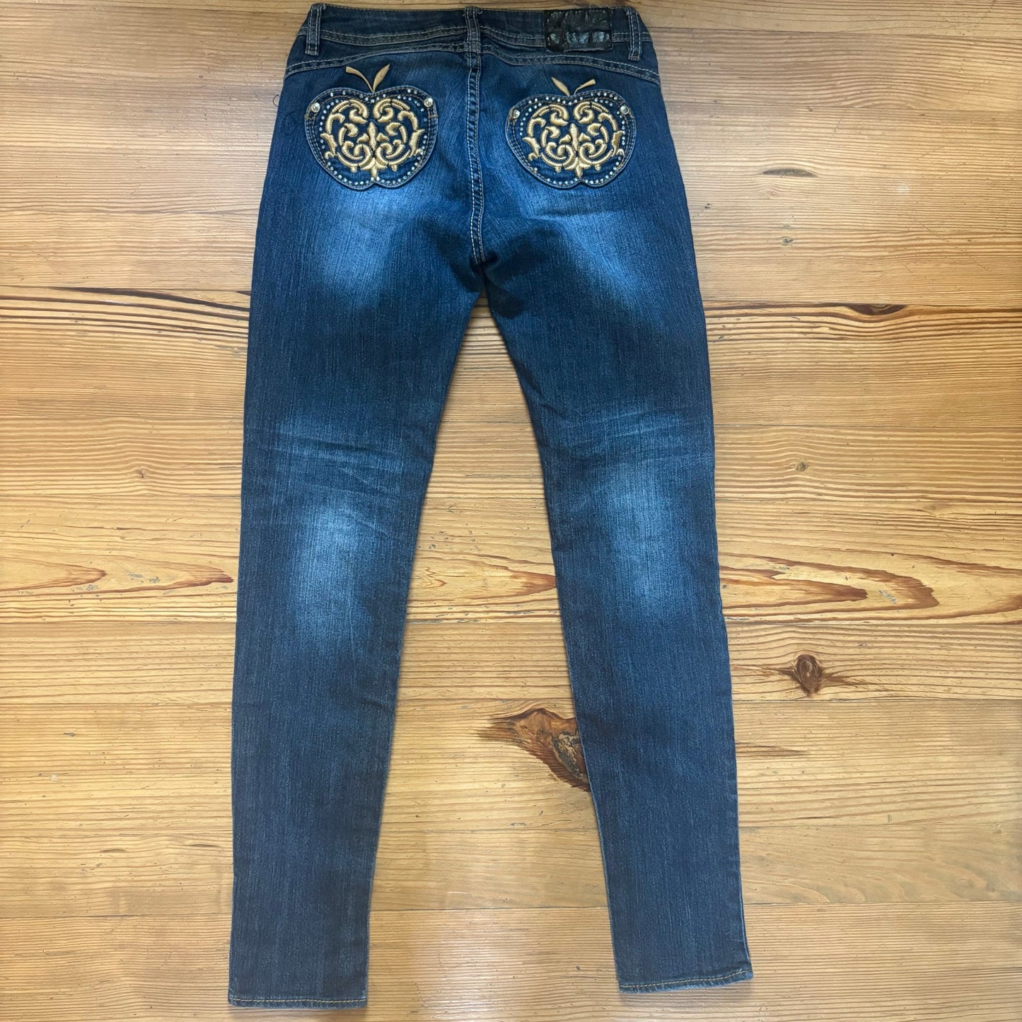 Apple Bottoms dark wash y2k gold apple pockets skinny womens jeans SIZE 6