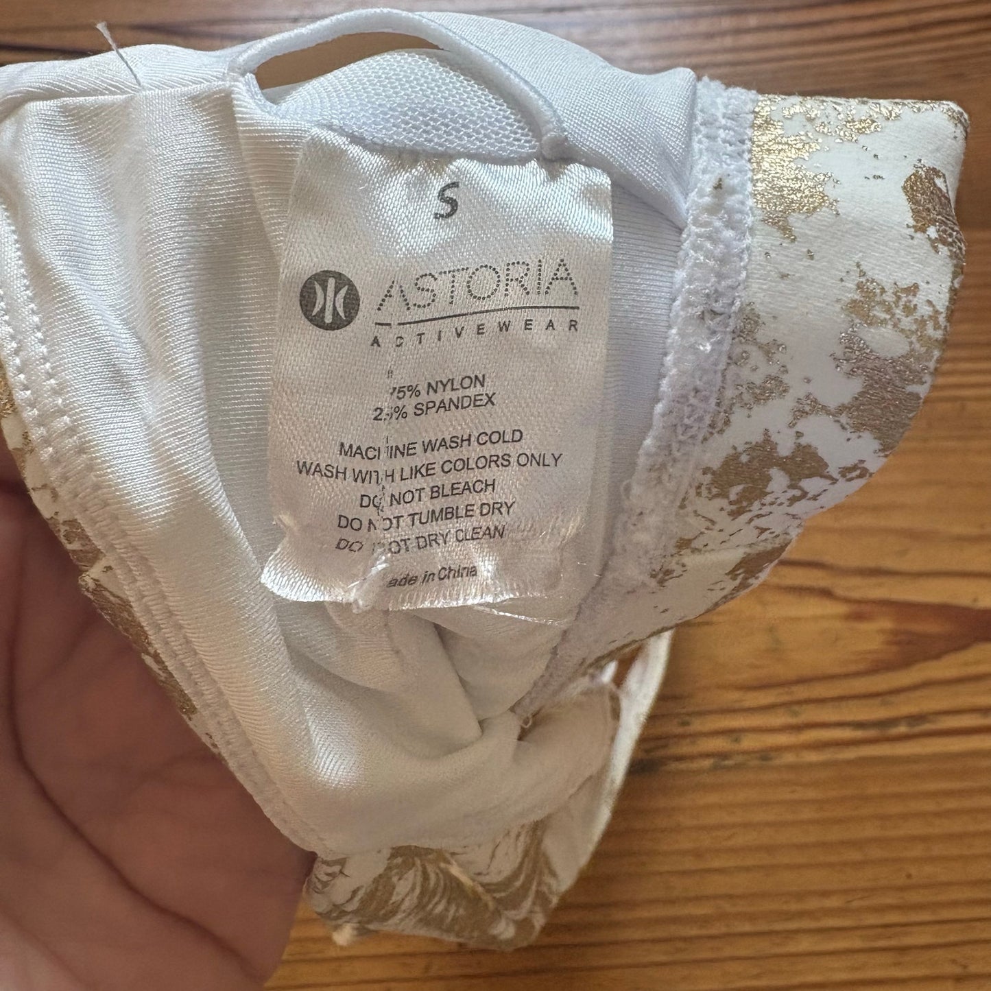 Astoria Carbon38 activewear white gold pant sports bra set SIZE S