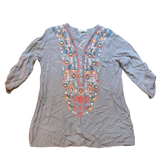Solitaire light gray floral embroidered button adjustable sleeve blouse SIZE M
