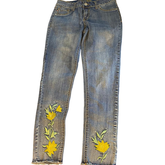 Vigoss medium wash yellow floral embroidered raw hem youth jeans SIZE 14
