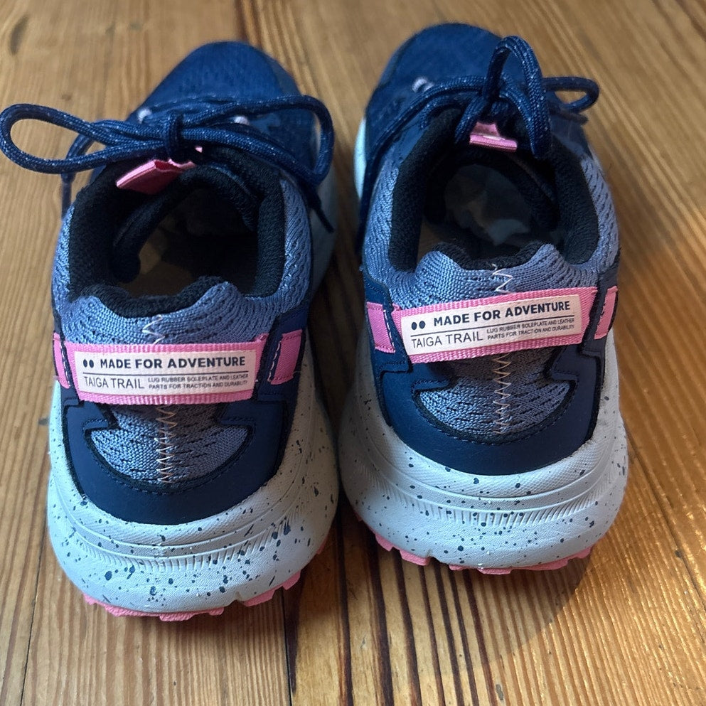 Ryka Taiga Trail blue pink accent womens hiking sneakers SIZE 8.5