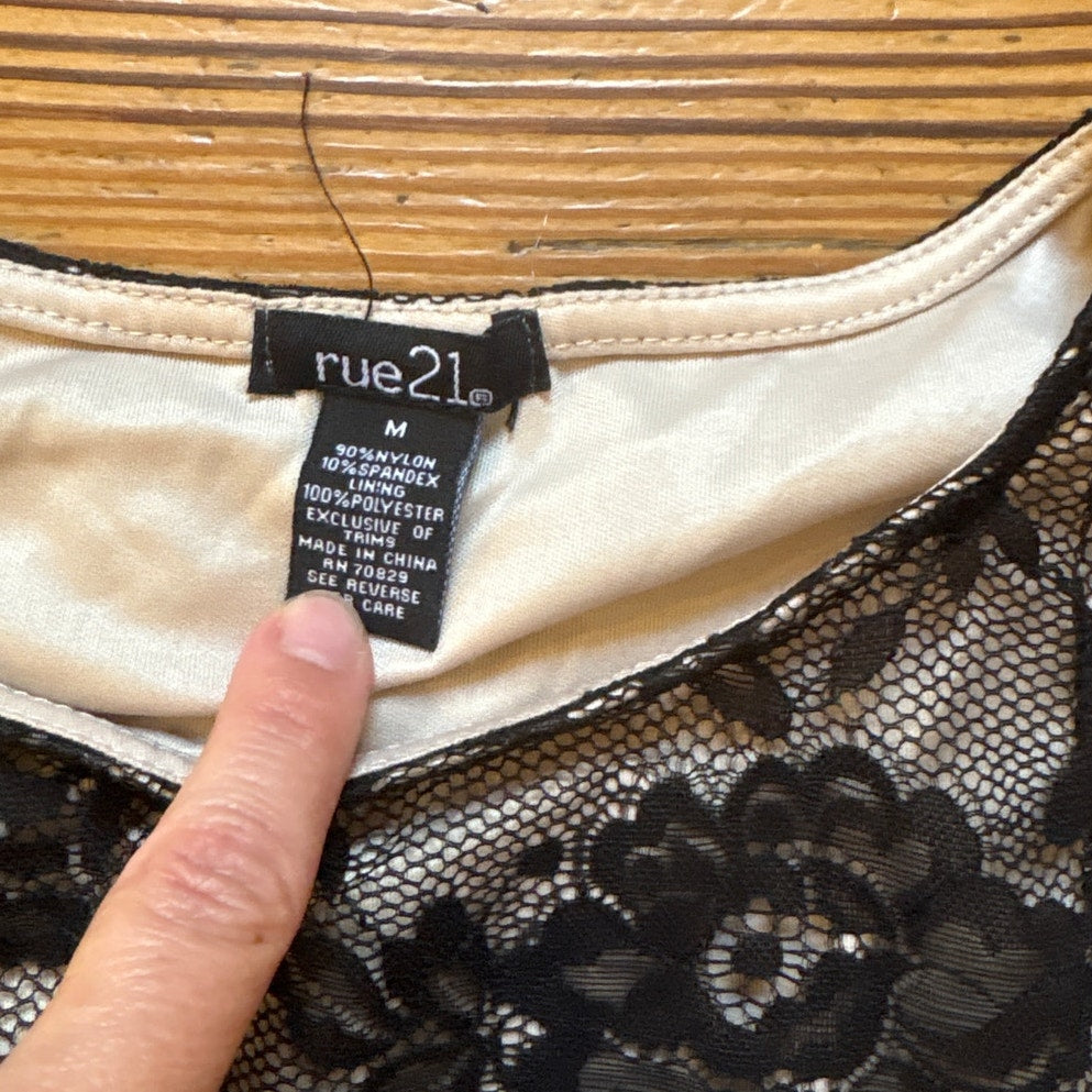 rue21 black lace overlay nude tank SIZE M