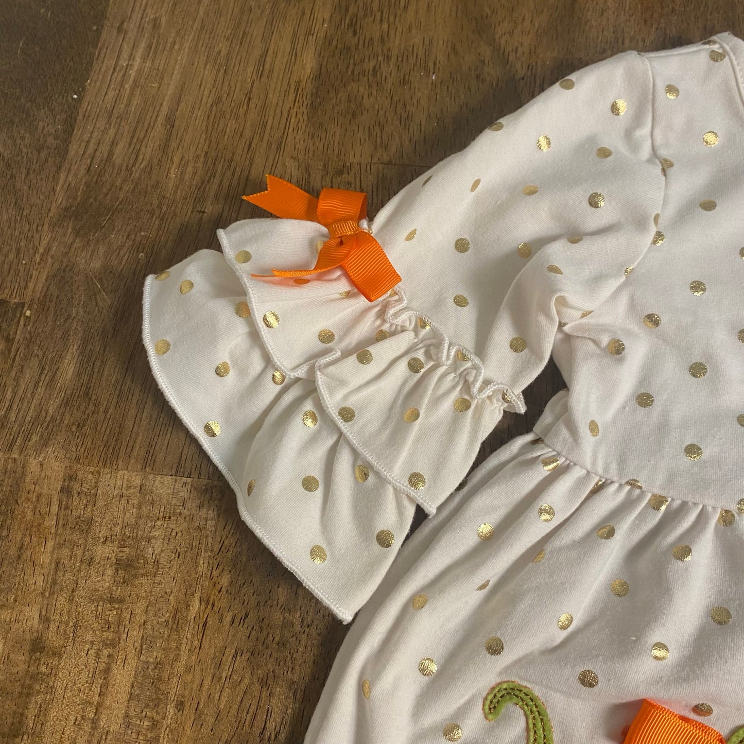 Rare Editions white polka dot pumpkin embroidered ruffle long sleeve top SIZE 3T