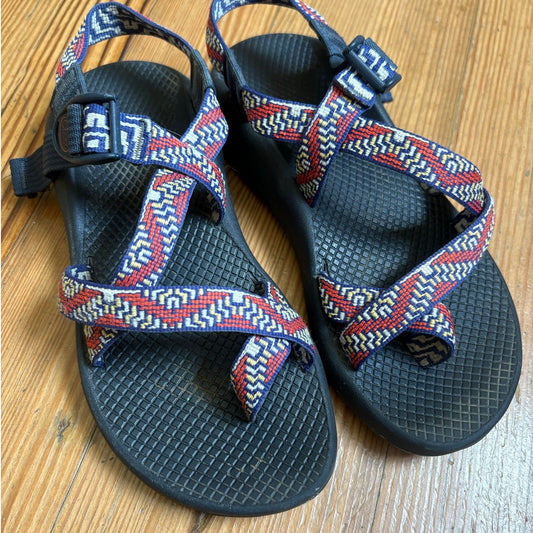 Chaco Z2 red blue yellow strappy classic waterproof womens sandal SIZE 7