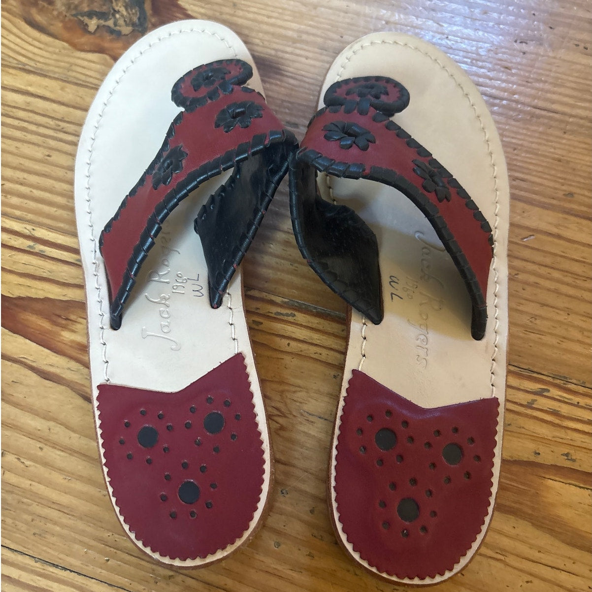 Jack Rogers Navajo red black leather thong heel sandals SIZE 7