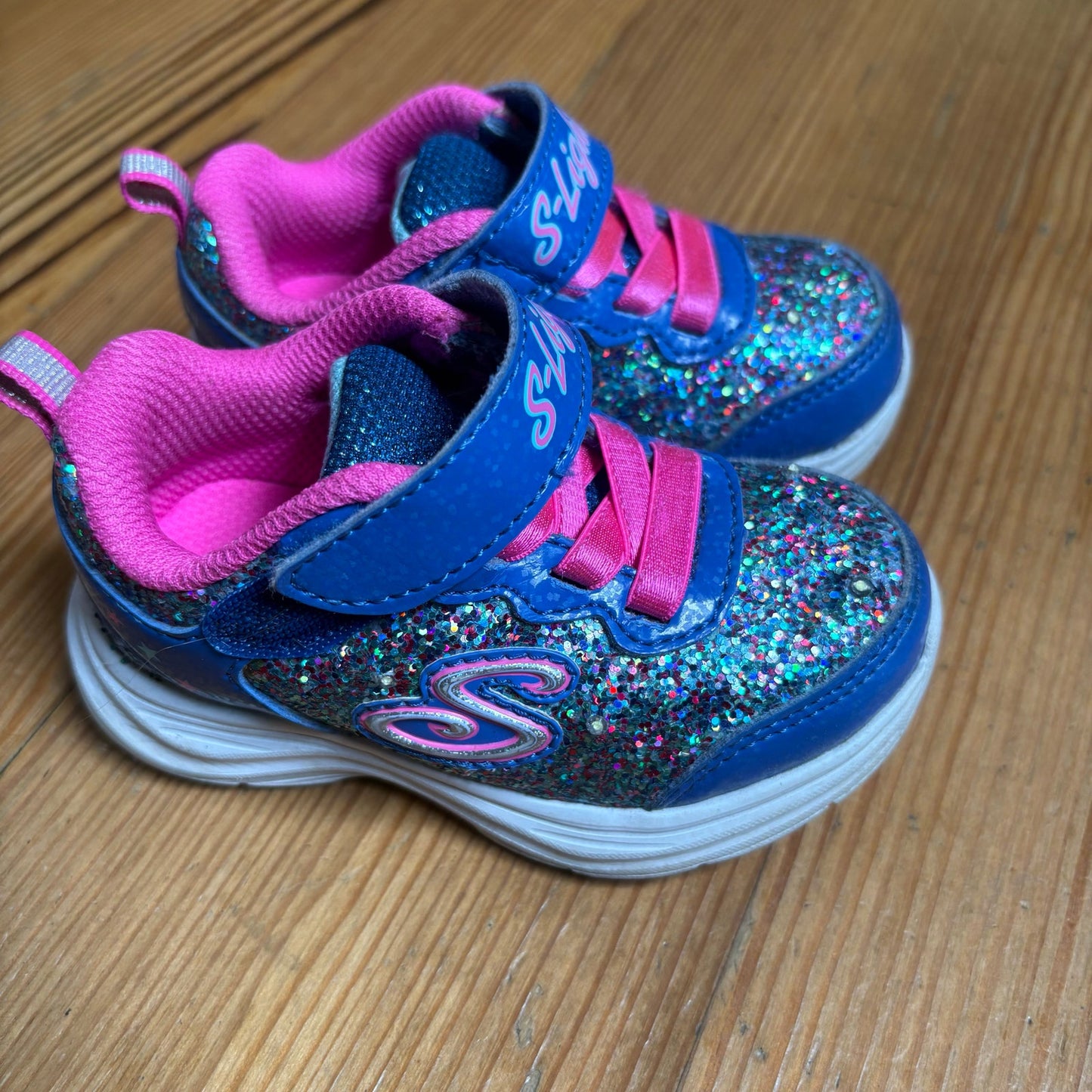Skechers blue pink glitter light up slip on sneakers SIZE 5