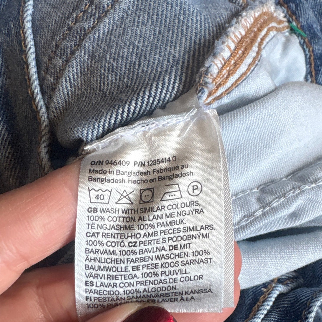 H&M medium wash 90s super baggy fit cargo utility jeans SIZE 30x32